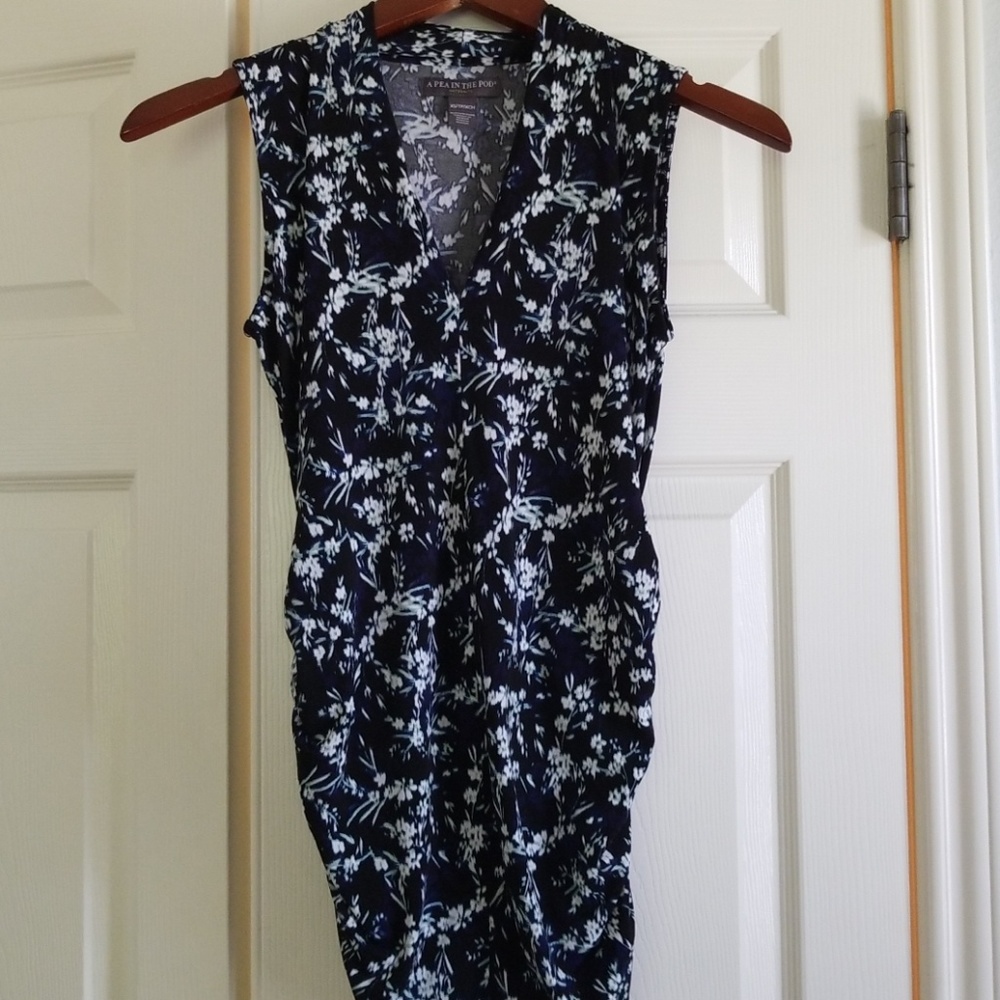 Sleeveless maternity work top by A Pea in the Pod